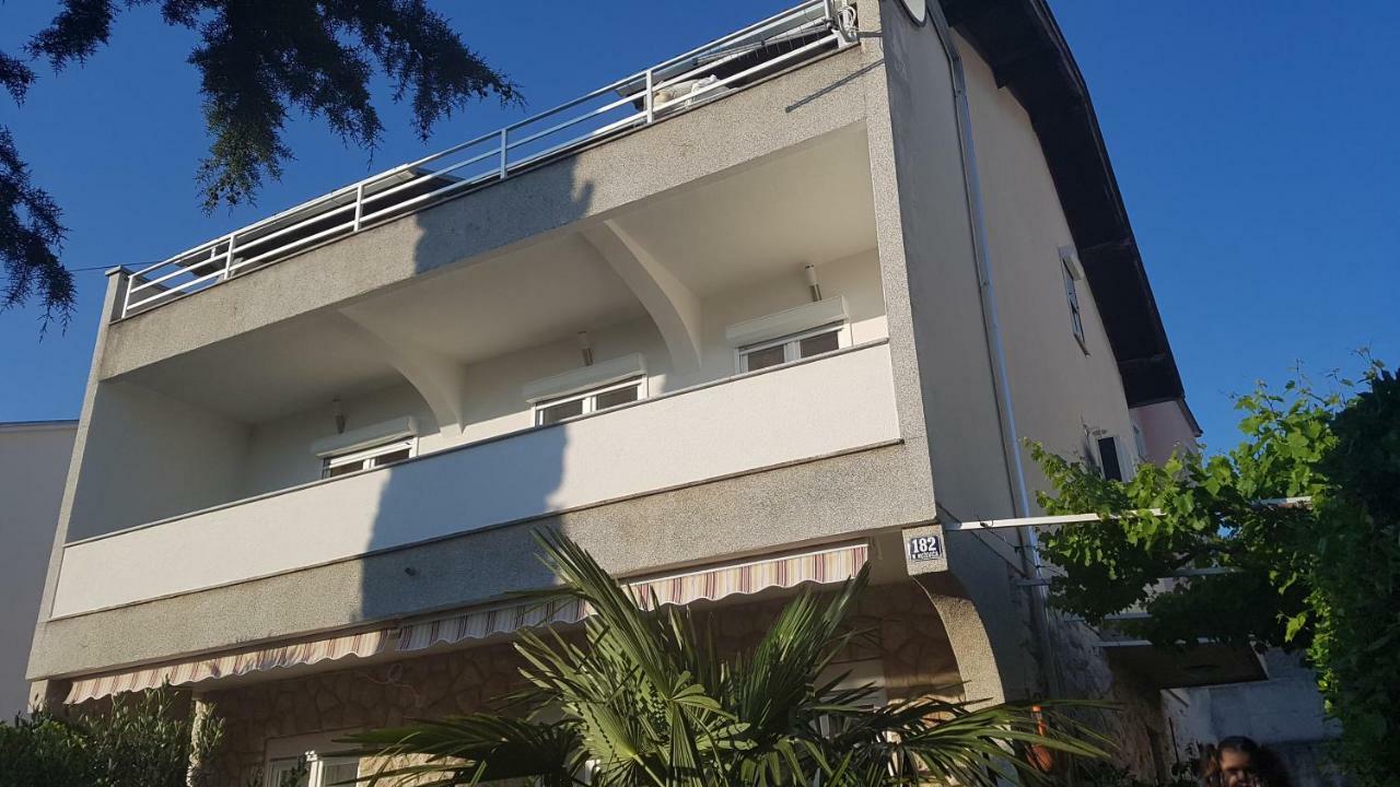 Appartamento Mariva Dramalj Esterno foto